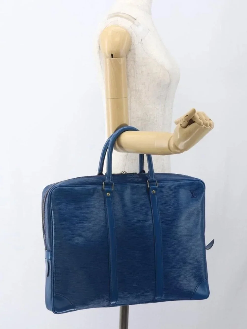LOUIS VUITTON Epi Porte Documents Voyage Business Bag Blue M54475 LV Auth 165756